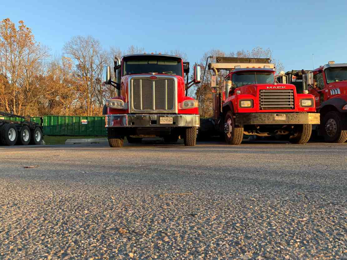 ETS fleet, truck ready for waste disposals